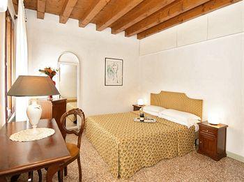 Swiss International Hotel Villa Patriarca