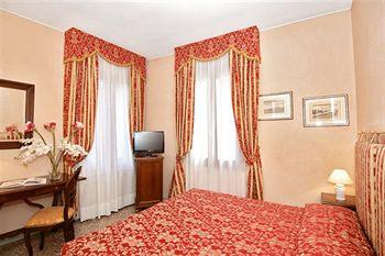 Swiss International Hotel Villa Patriarca