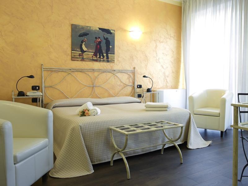 Hotel Italia