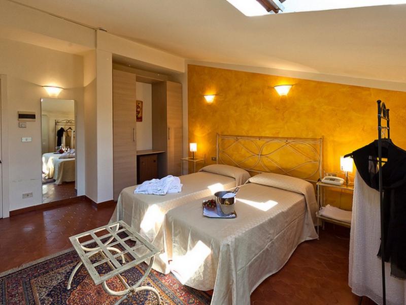 Hotel Italia