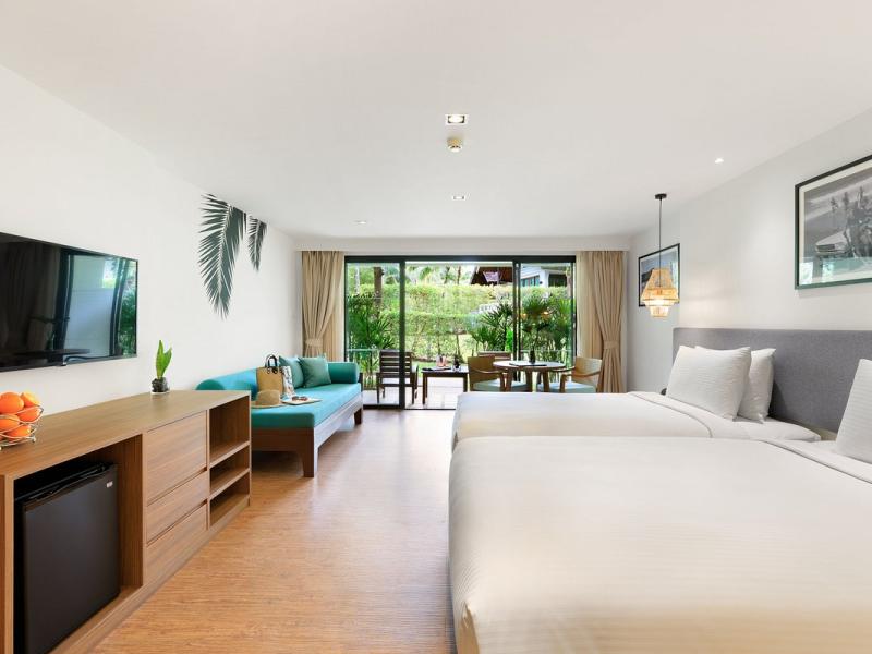 Outrigger Khao Lak Beach Resort