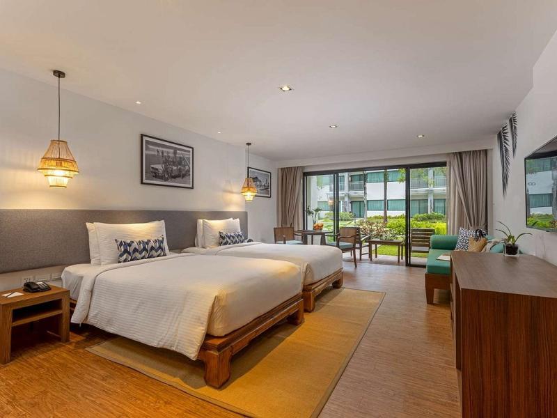 Outrigger Khao Lak Beach Resort