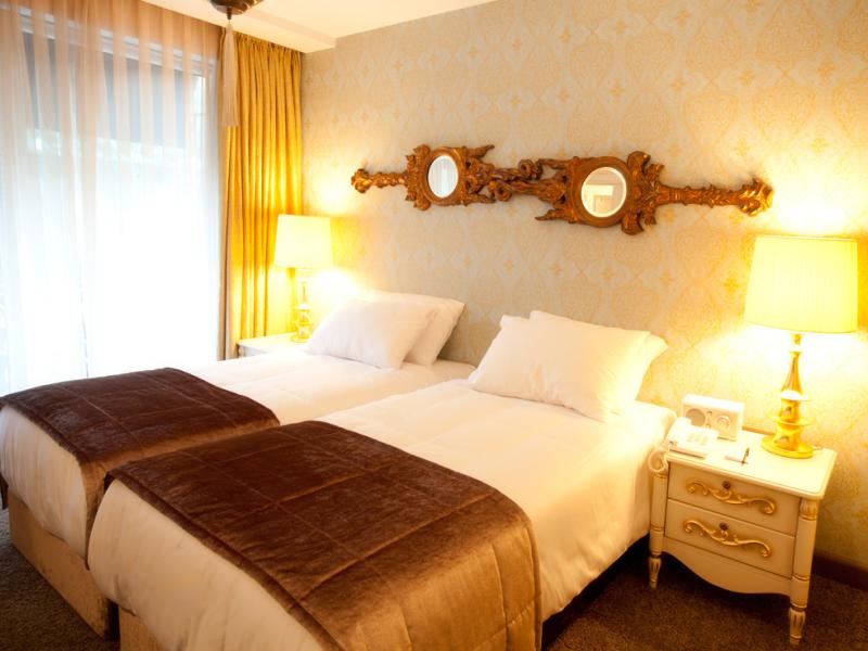 Hypnos Design Hotel