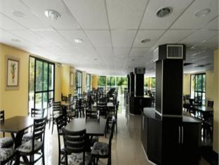 Amazon Jungle Palace