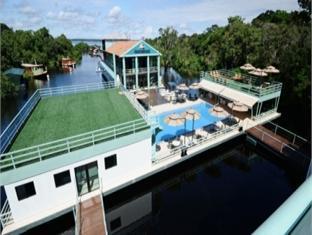 Amazon Jungle Palace