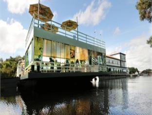 Amazon Jungle Palace