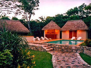 Chicanna EcoVillage Resort