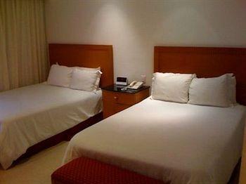 Ambiance Suites Cancun