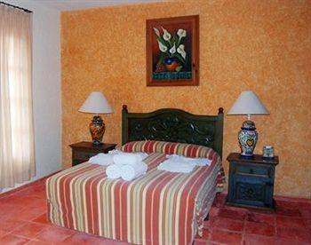 Hacienda San Miguel Hotel & Suites