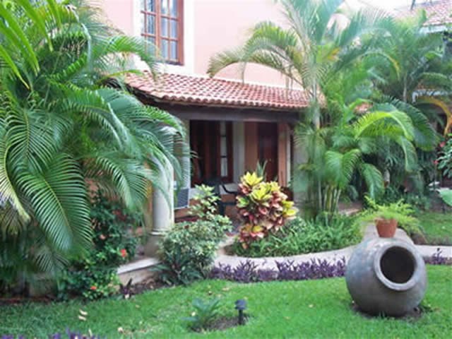 Hacienda San Miguel Hotel & Suites