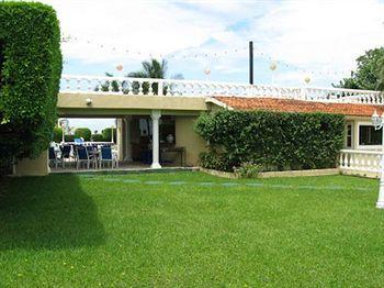 Villablanca Garden Beach