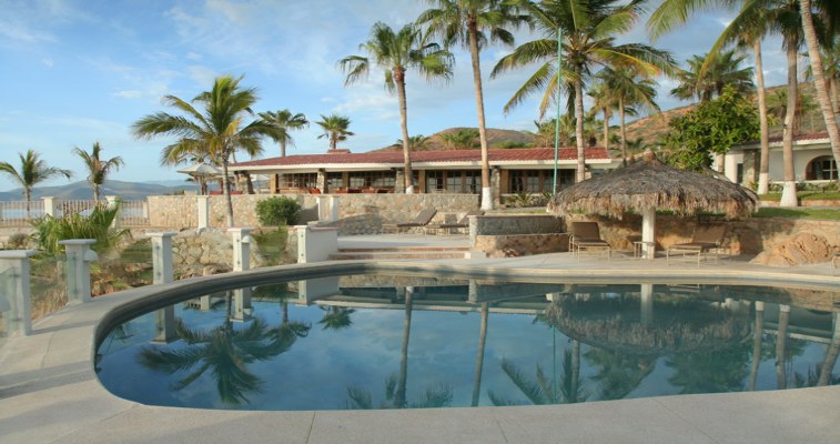 Punta Pescadero Paradise