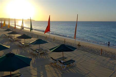 Villa del Palmar Beach Resort