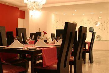 Crowne Plaza Resort