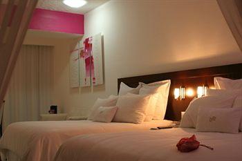 Crowne Plaza Resort