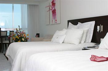 Crowne Plaza Resort
