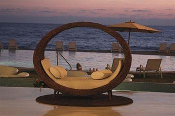 Crowne Plaza Resort