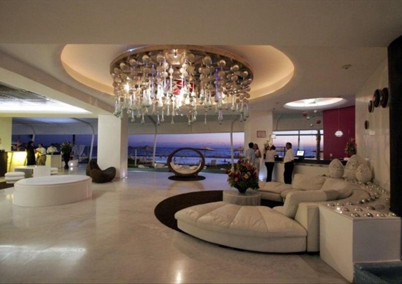 Crowne Plaza Resort