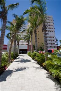 Las Flores Beach Resort