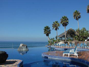 Las Rocas Resort & Spa