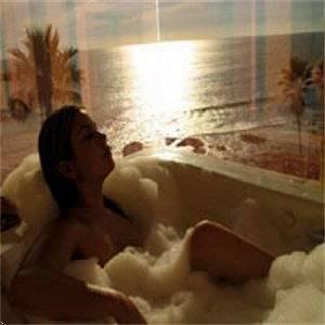 Las Rocas Resort & Spa