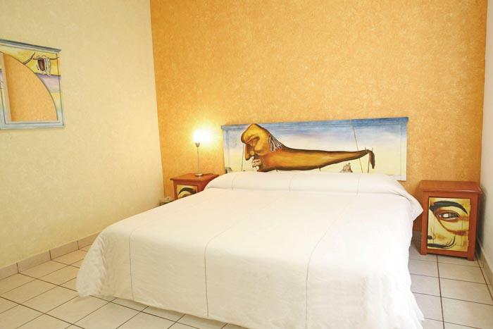 Hotel & Suites Galeria