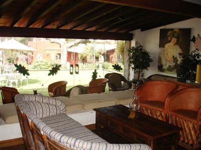 Villa San Jose Hotel & Suites