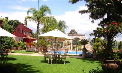 Villa San Jose Hotel & Suites