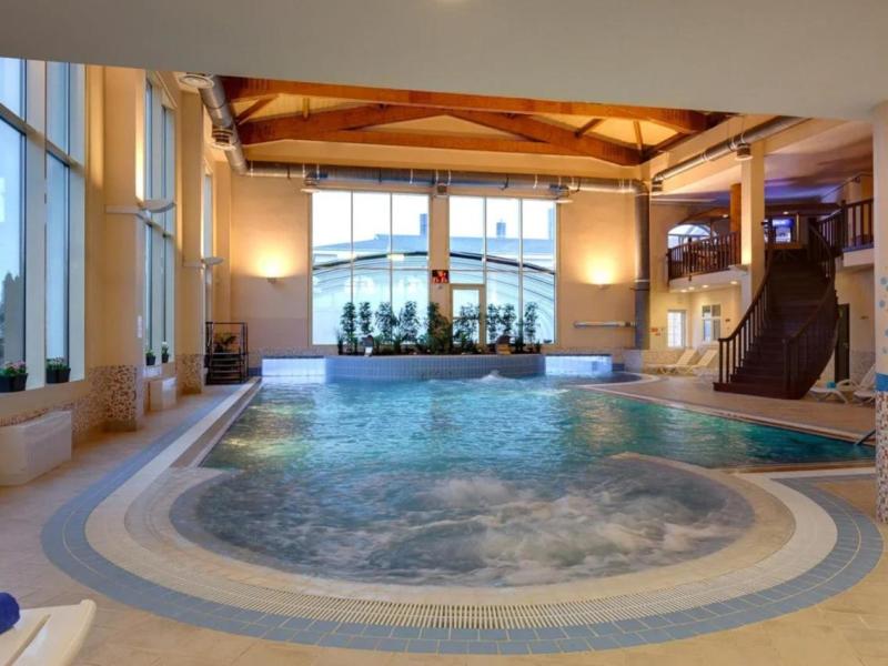 Гранд Петергоф СПА Отель