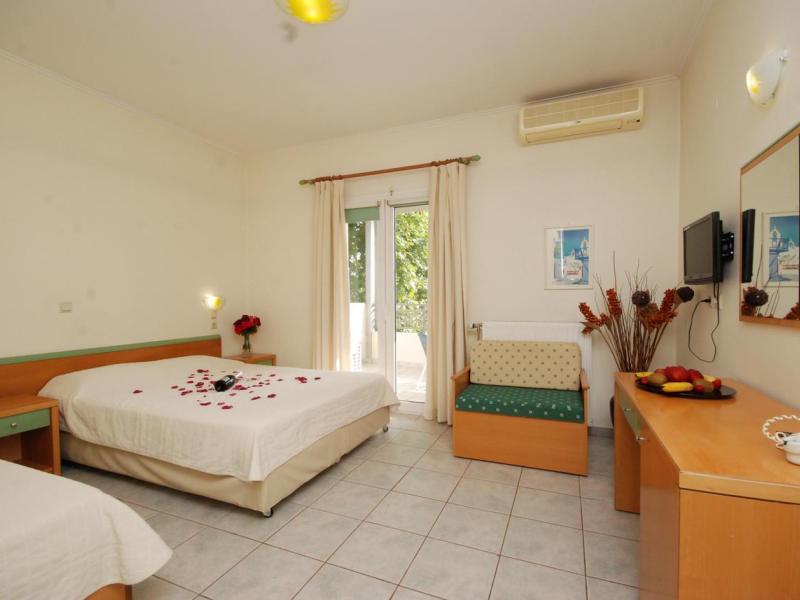 Dias Hotel
