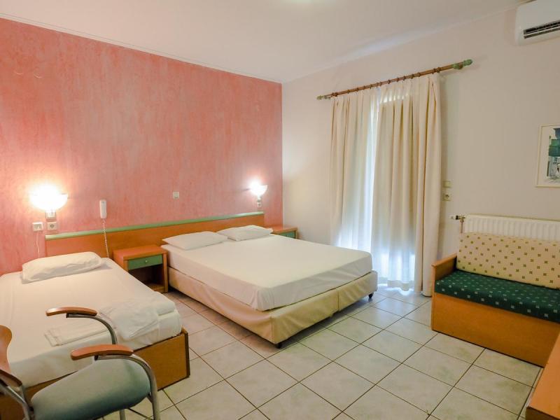 Dias Hotel