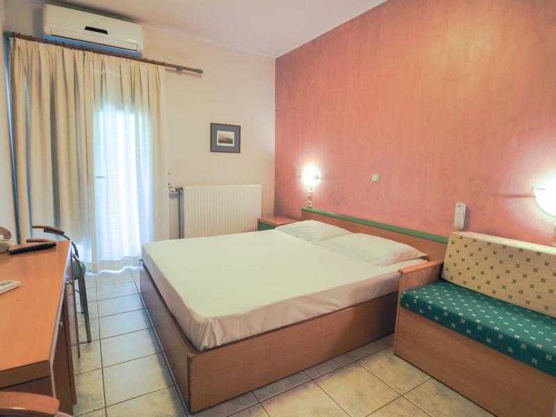 Dias Hotel