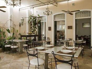 A Casa Das Portas Velhas