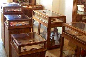 A Casa Das Portas Velhas