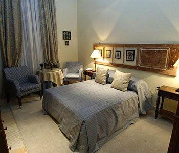 A Casa Das Portas Velhas