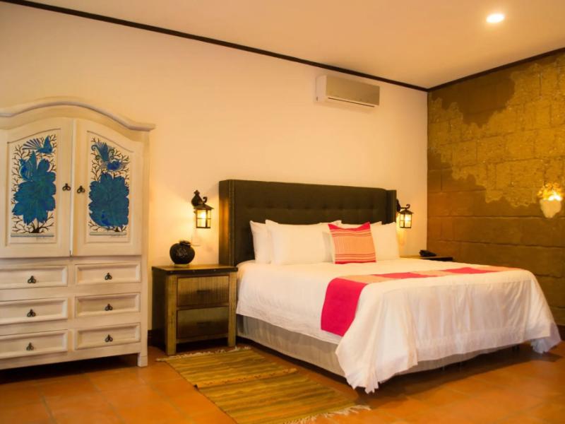 Casa De Adobe Gallery & Luxury Boutique