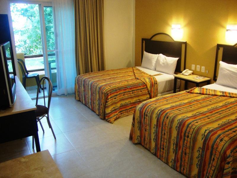 Chablis Hotel