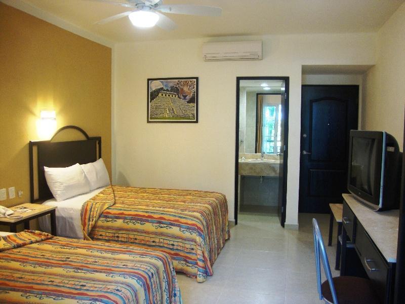 Chablis Hotel
