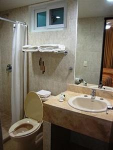 Chablis Hotel