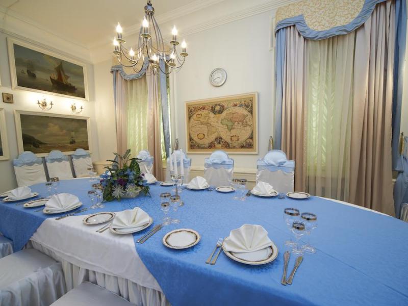 Нептун Гостиничный Комплекс