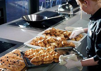 Comfort Hotel RunWay