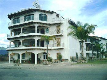 Hacienda La Puerta De Enmedio