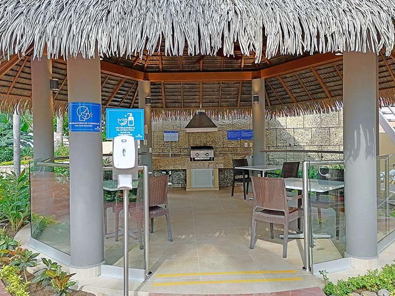 Paradise Village Beach Resort & Spa