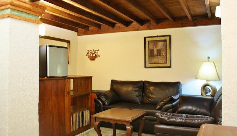 Meson de la Merced Hotel & Suites