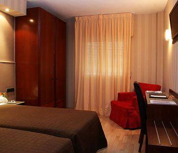 Hotel Villa de Barajas