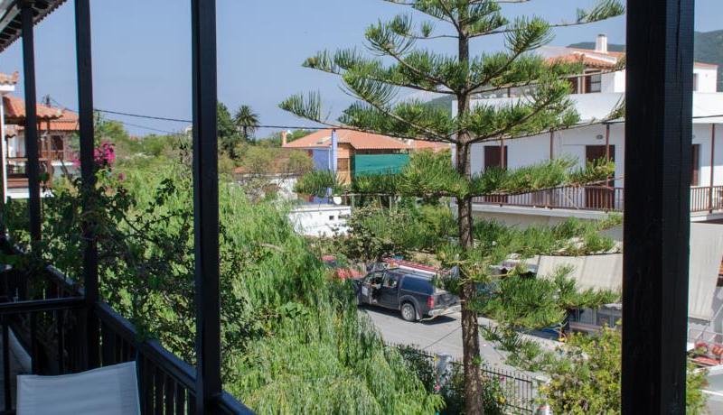 Elli Hotel