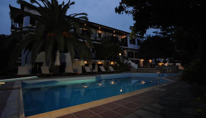 Elli Hotel