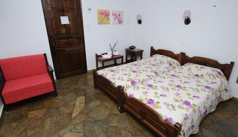 Elli Hotel