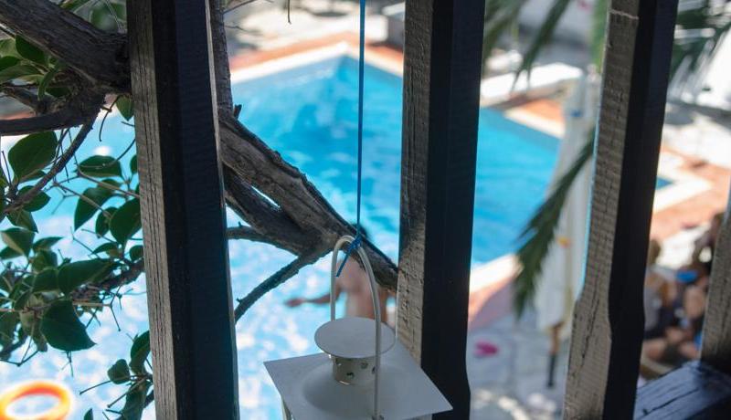 Elli Hotel