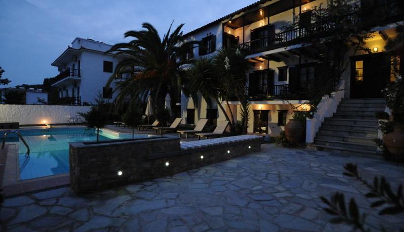 Elli Hotel